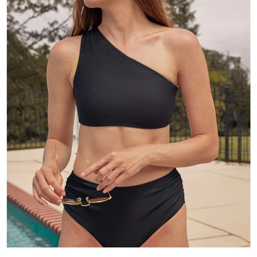 Summersalt Ruched Sidestroke Bikini Top